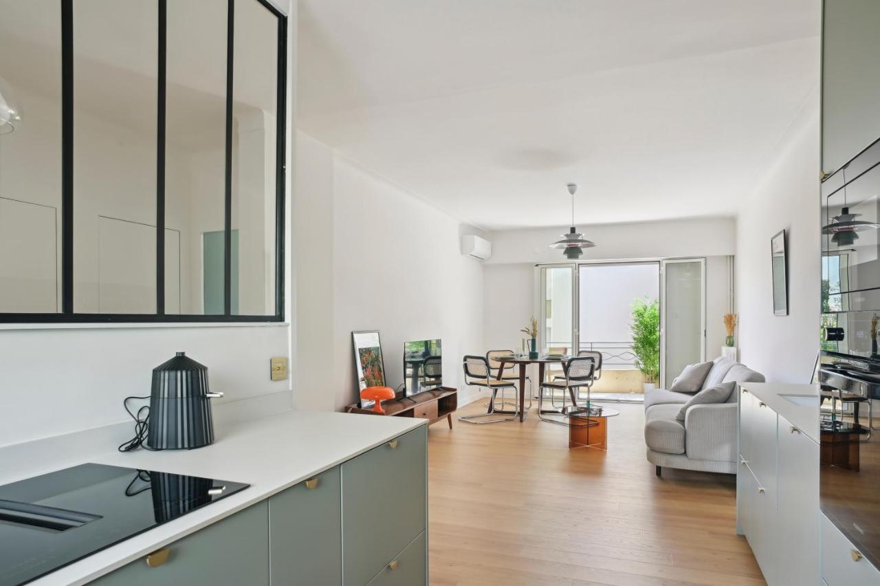 Designer Flat, Luxurious, Close From Palais, Terrasse, Private Garage, Air Conditoning Cannes Exteriör bild