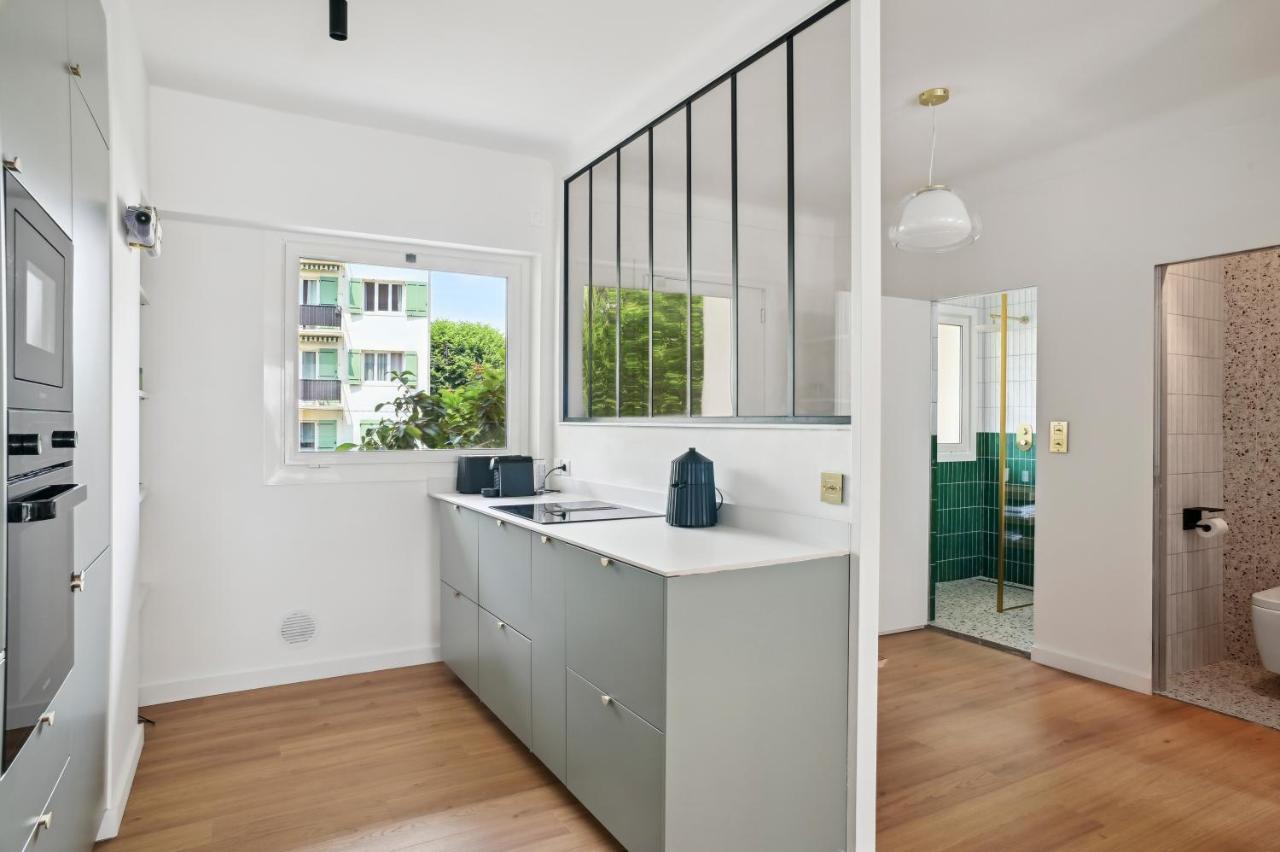 Designer Flat, Luxurious, Close From Palais, Terrasse, Private Garage, Air Conditoning Cannes Exteriör bild
